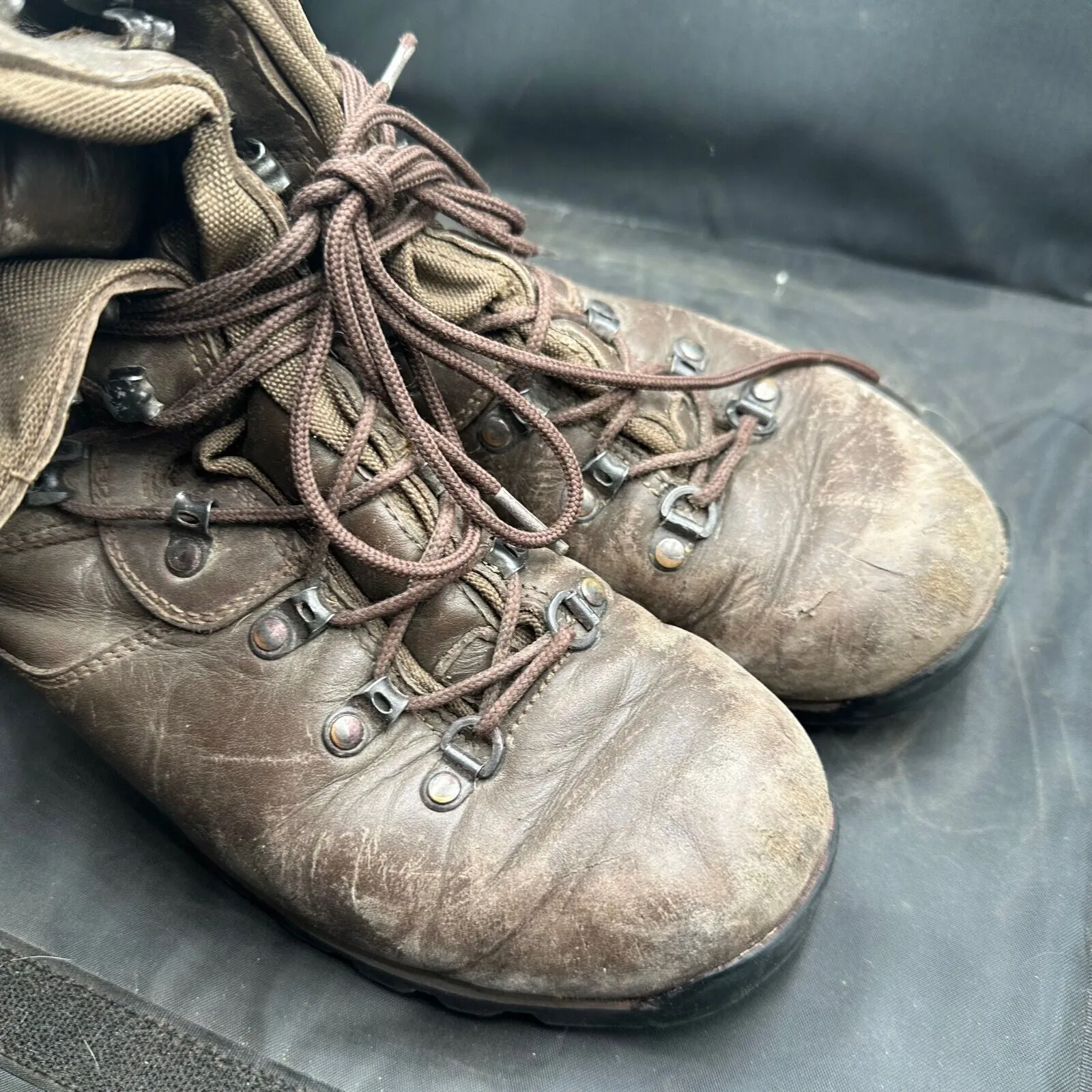 Army Brown Leather ALTBERG Patrol Combat Boots - Size EU 42 - UK 8