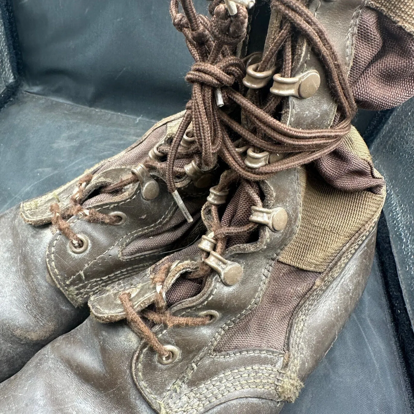 Army Brown Leather High Top Desert Patrol Combat Boots - Size EU 42 - UK 8M
