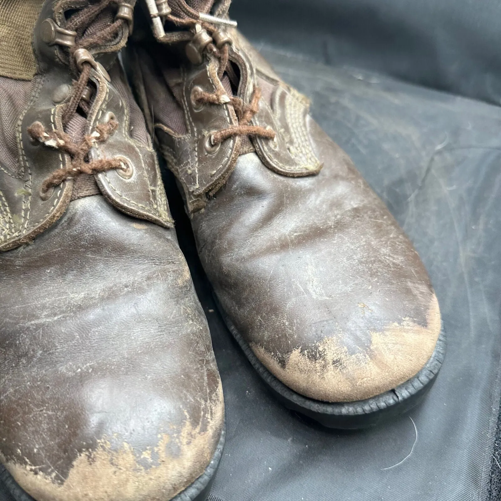 Army Brown Leather High Top Desert Patrol Combat Boots - Size EU 42 - UK 8M
