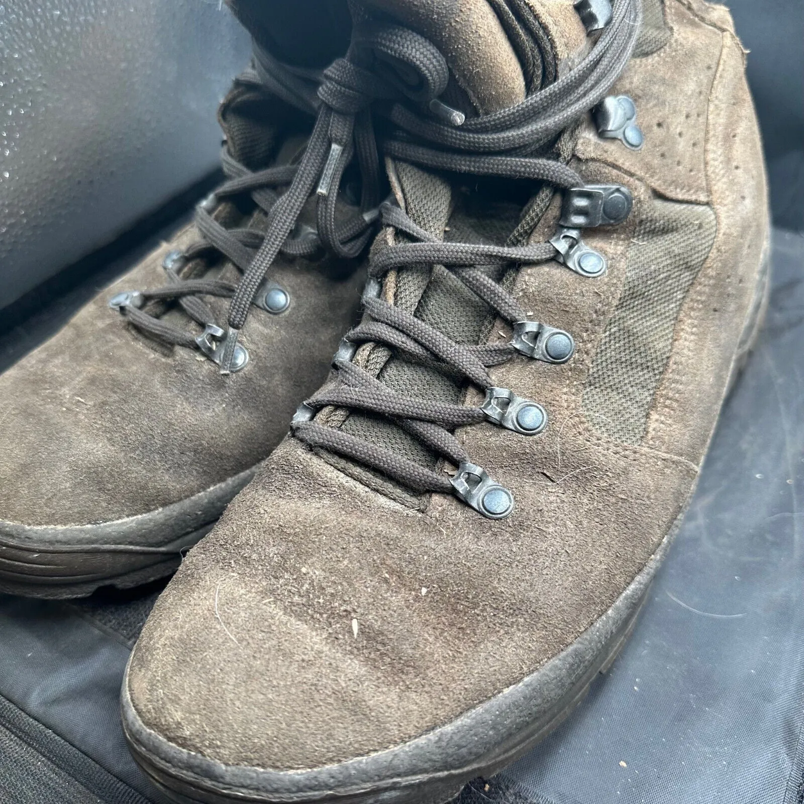 Army Brown Leather Meindl High Top Combat Patrol Boots- Size EU 47 - UK 12W