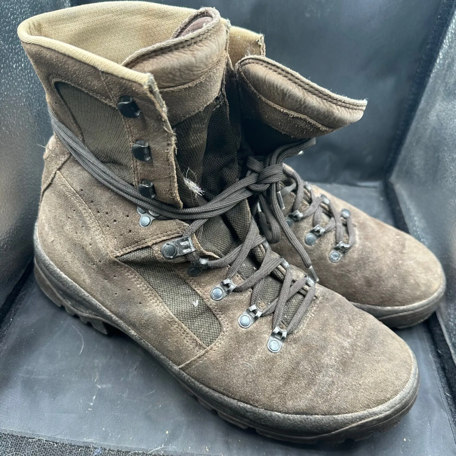 Army Brown Leather Meindl High Top Combat Patrol Boots- Size EU 47 - UK 12W