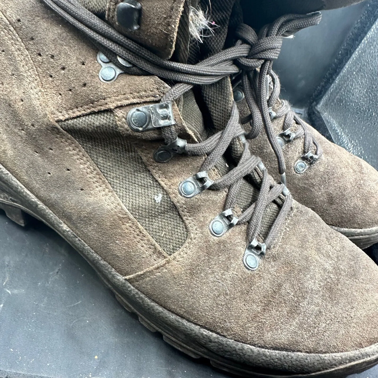 Army Brown Leather Meindl High Top Combat Patrol Boots- Size EU 47 - UK 12W