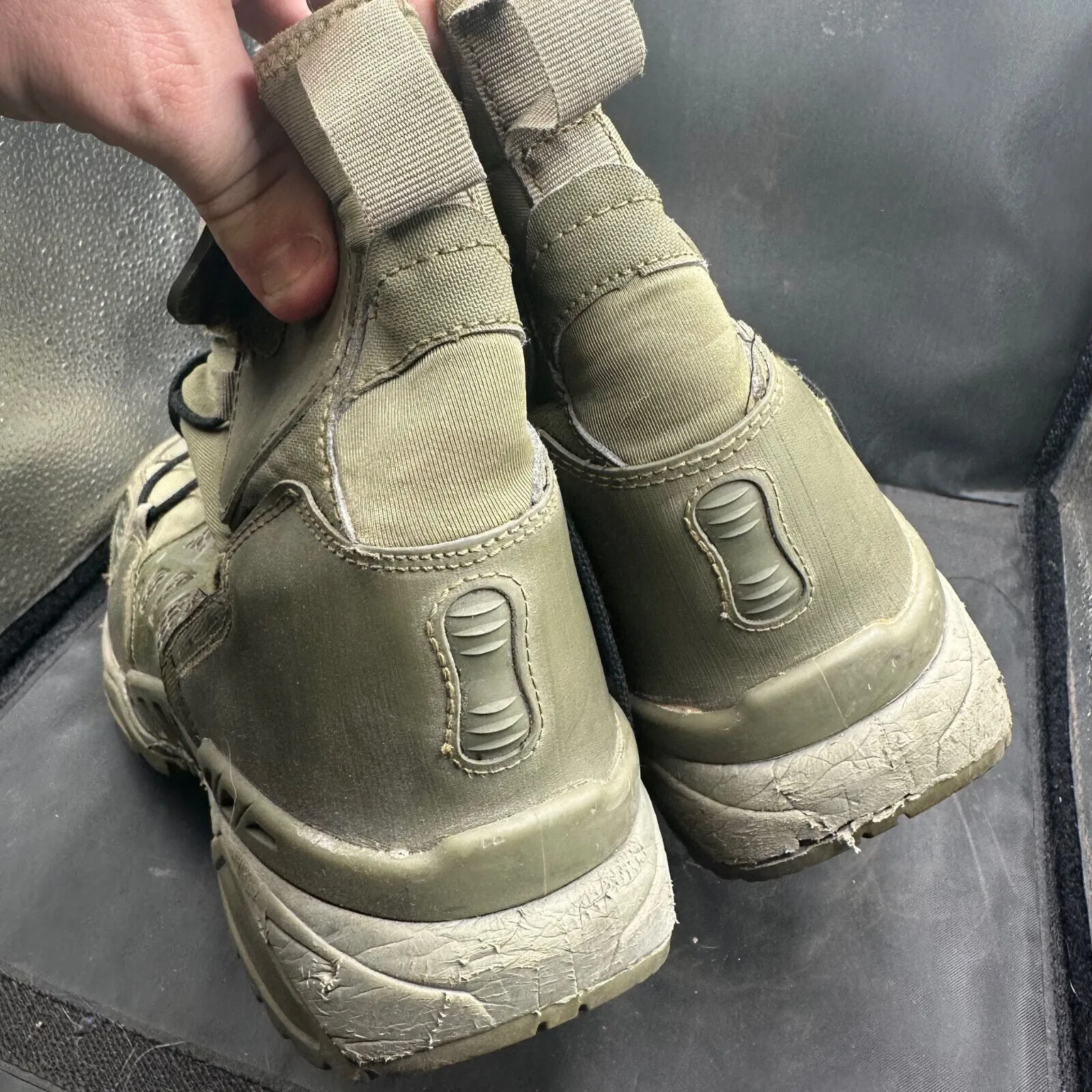 Army Typhoon Magnum Water Spider Combat Boots - Size EU 45 - UK 11