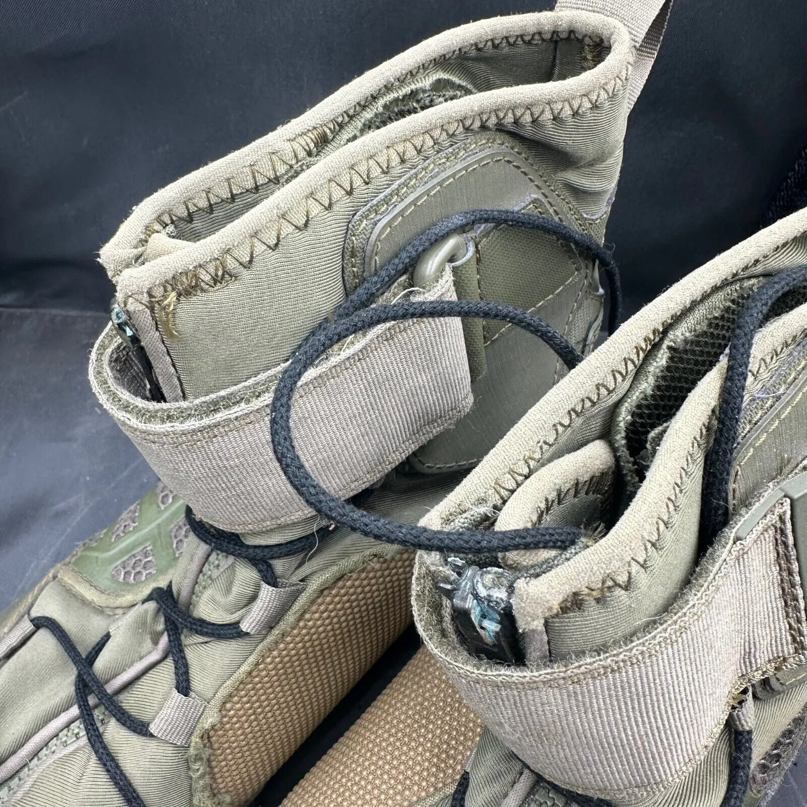 Army Typhoon Magnum Water Spider Combat Boots - Size EU 45 - UK 11