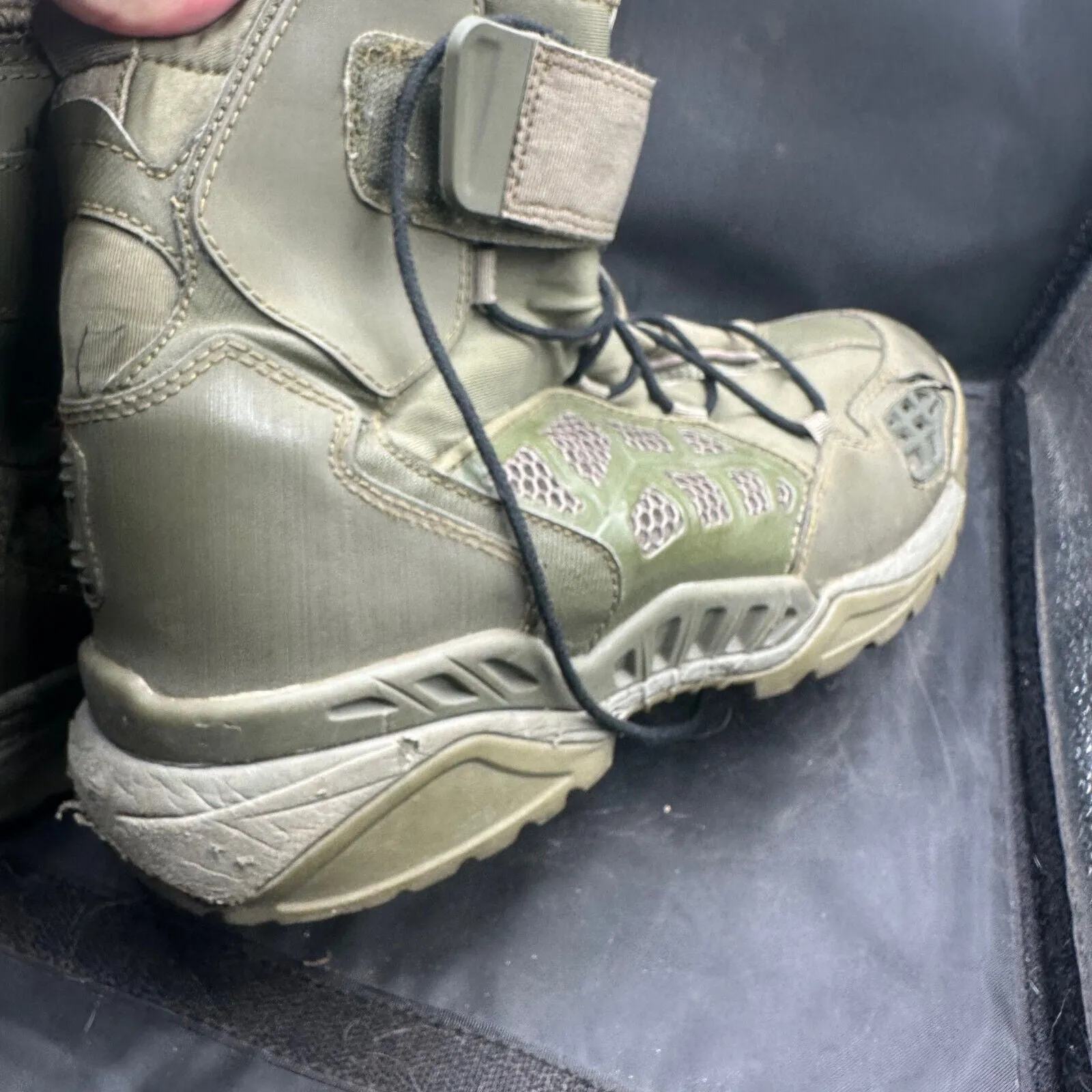 Army Typhoon Magnum Water Spider Combat Boots - Size EU 45 - UK 11