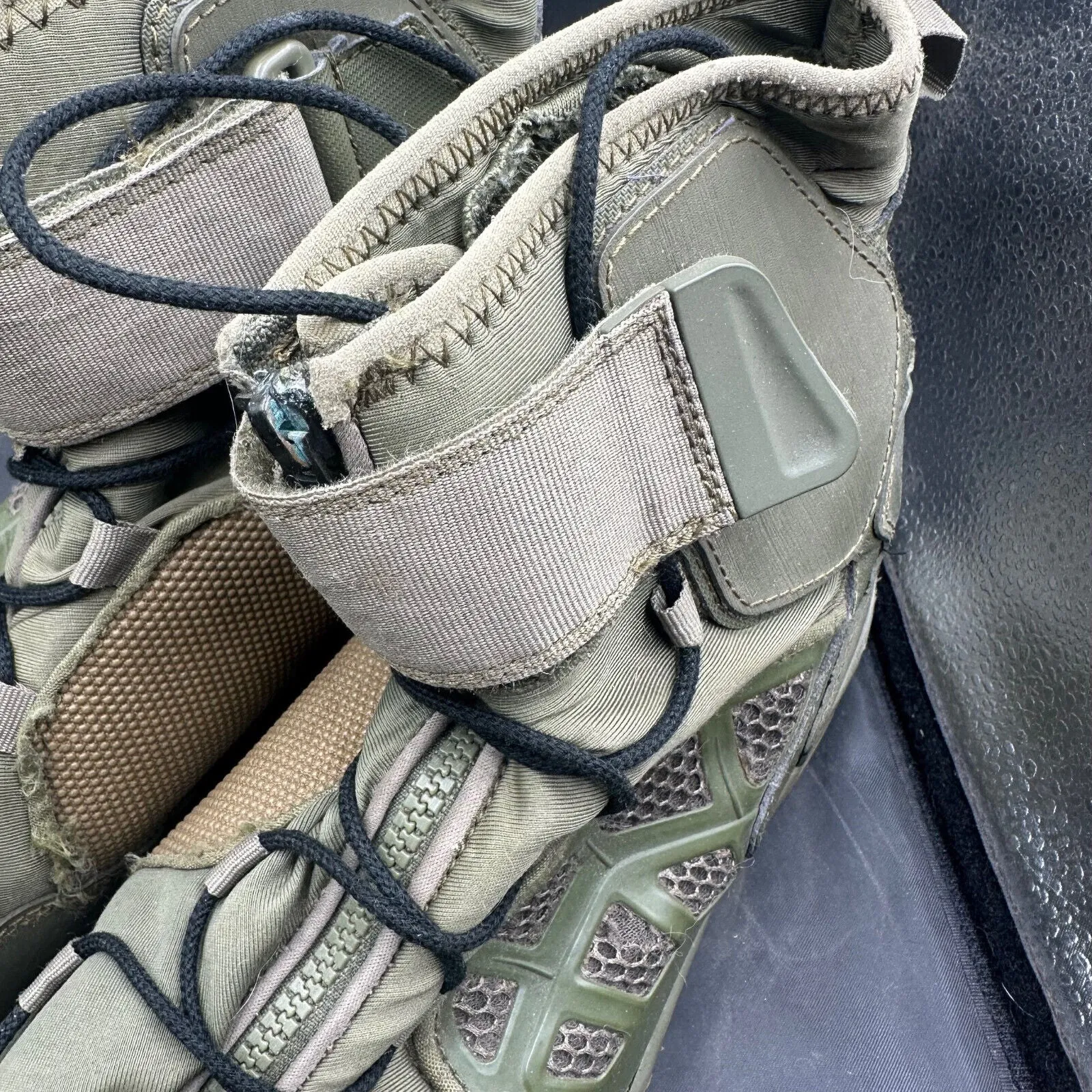 Army Typhoon Magnum Water Spider Combat Boots - Size EU 45 - UK 11