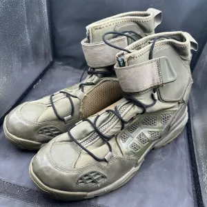 Army Typhoon Magnum Water Spider Combat Boots - Size EU 45 - UK 11