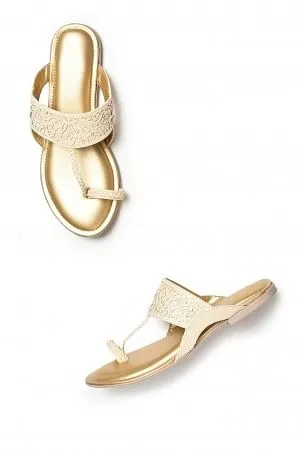 Aurelia Laser Cut Ecru Round Flat