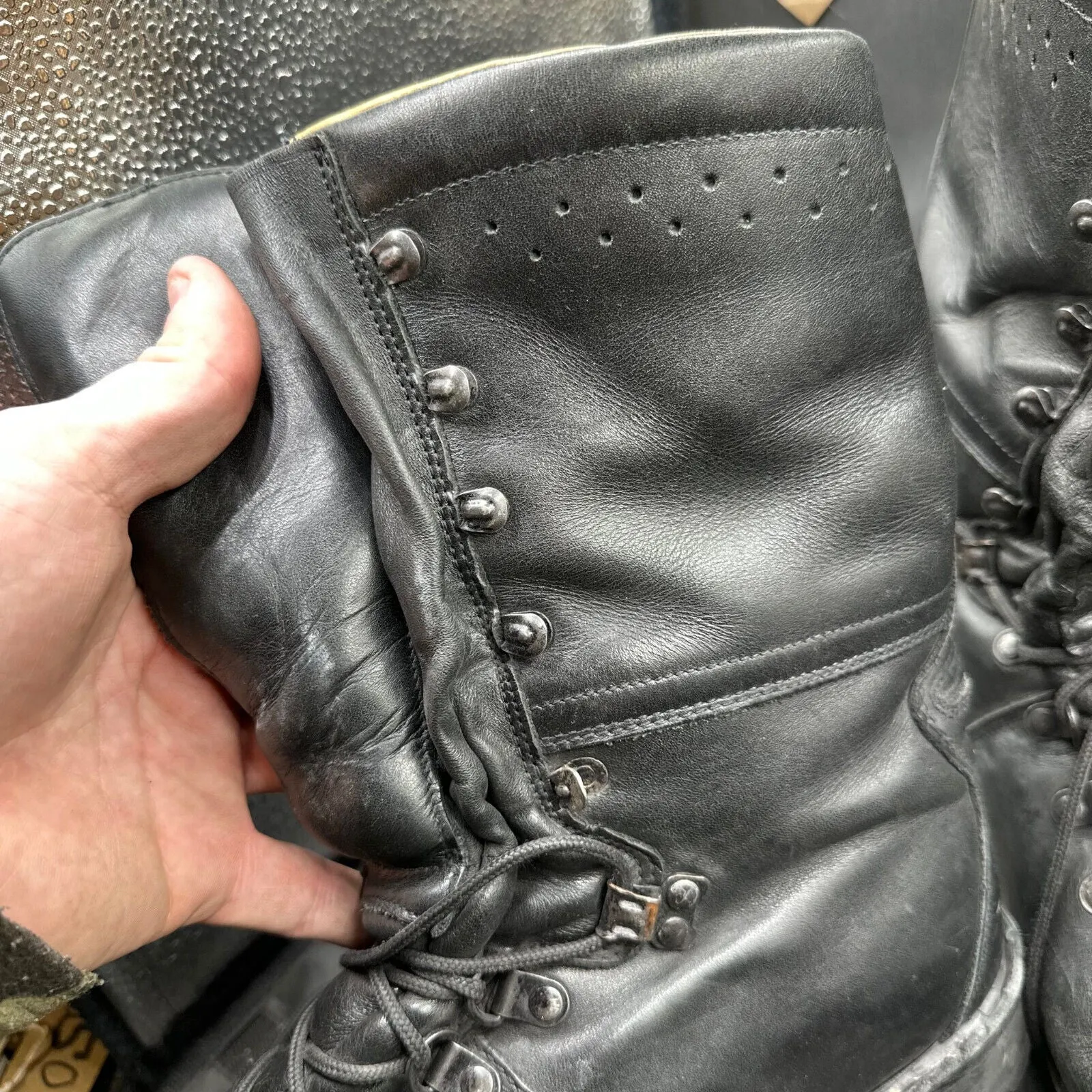 Austrian Army Black Leather Army Combat Boots - Size EU 45 - UK 10.5