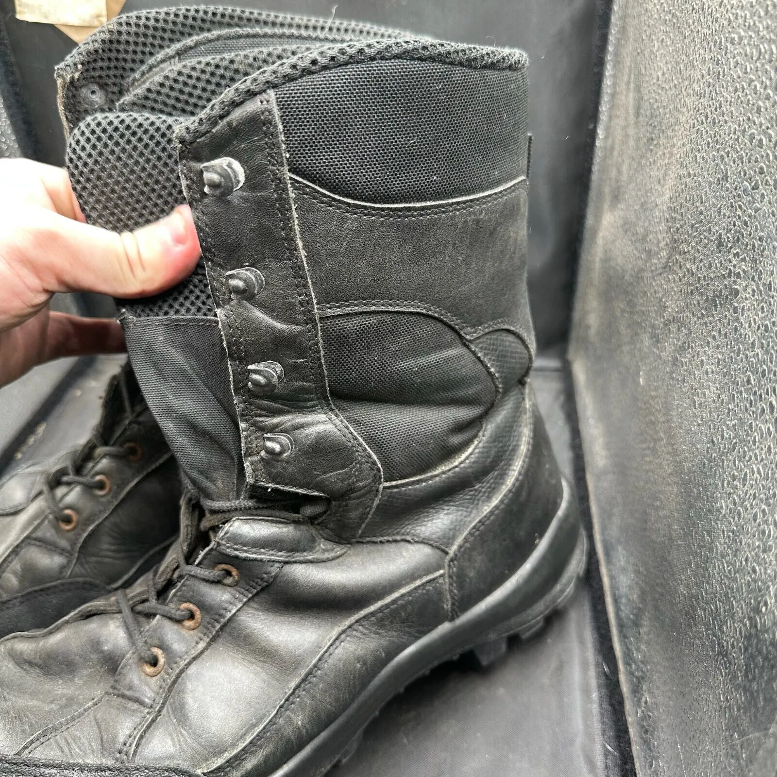 Austrian Army Black Leather Army Combat Boots - Size EU 45 - UK 10.5
