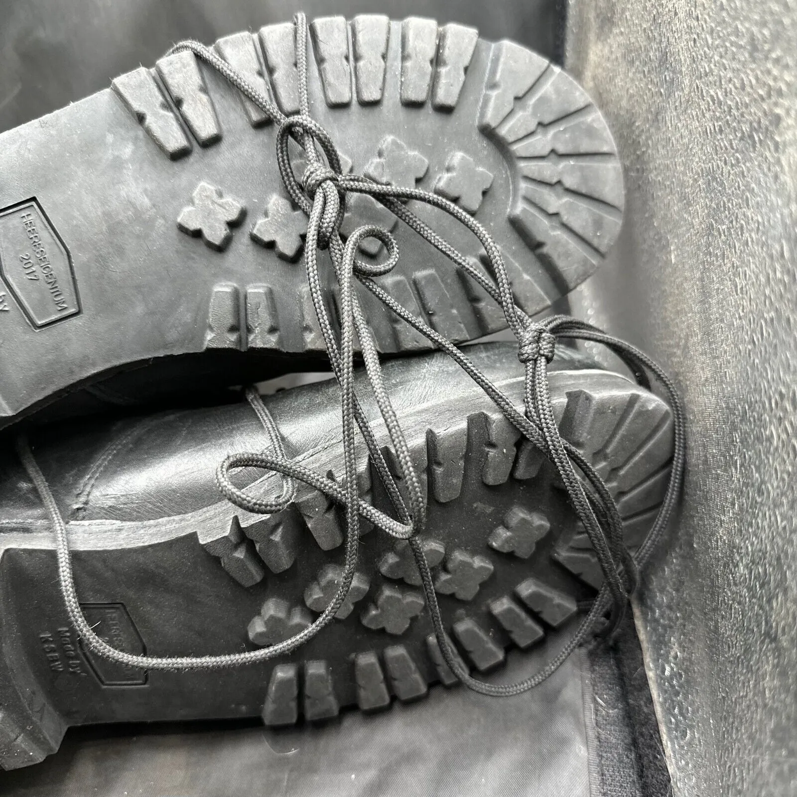 Austrian Army Black Leather Army Combat Boots - Size EU 45 - UK 10.5