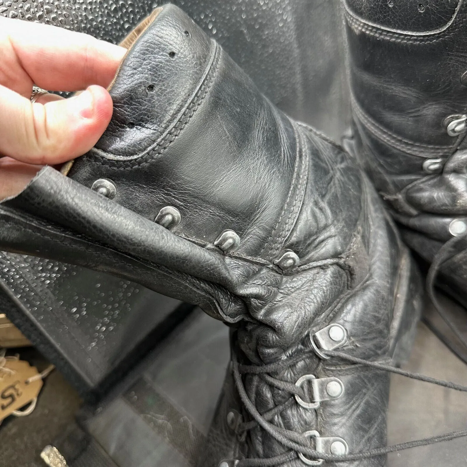 Austrian Army Black Leather Army Combat Boots - Size EU 45 - UK 10.5