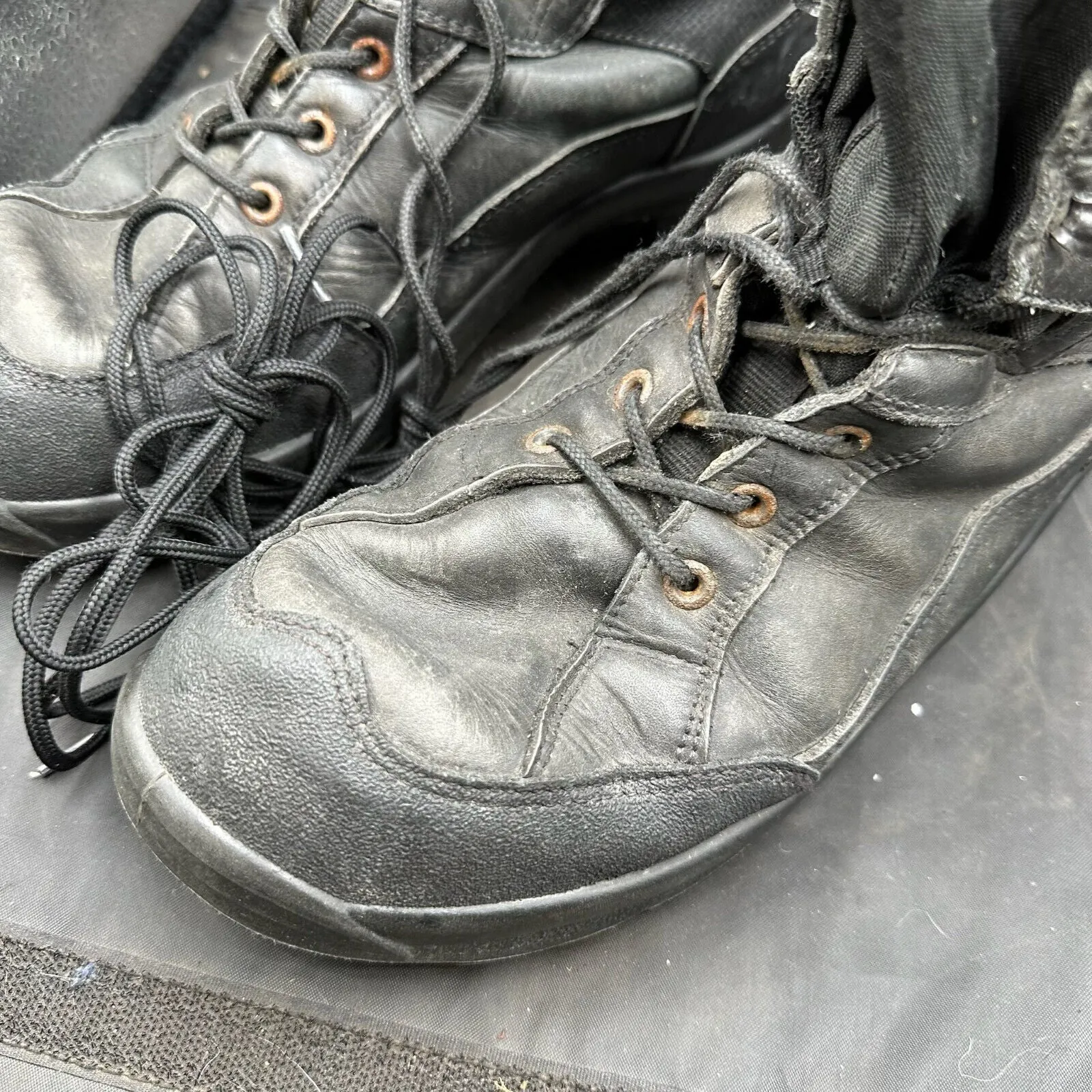 Austrian Army Black Leather Army Combat Boots - Size EU 45 - UK 10.5