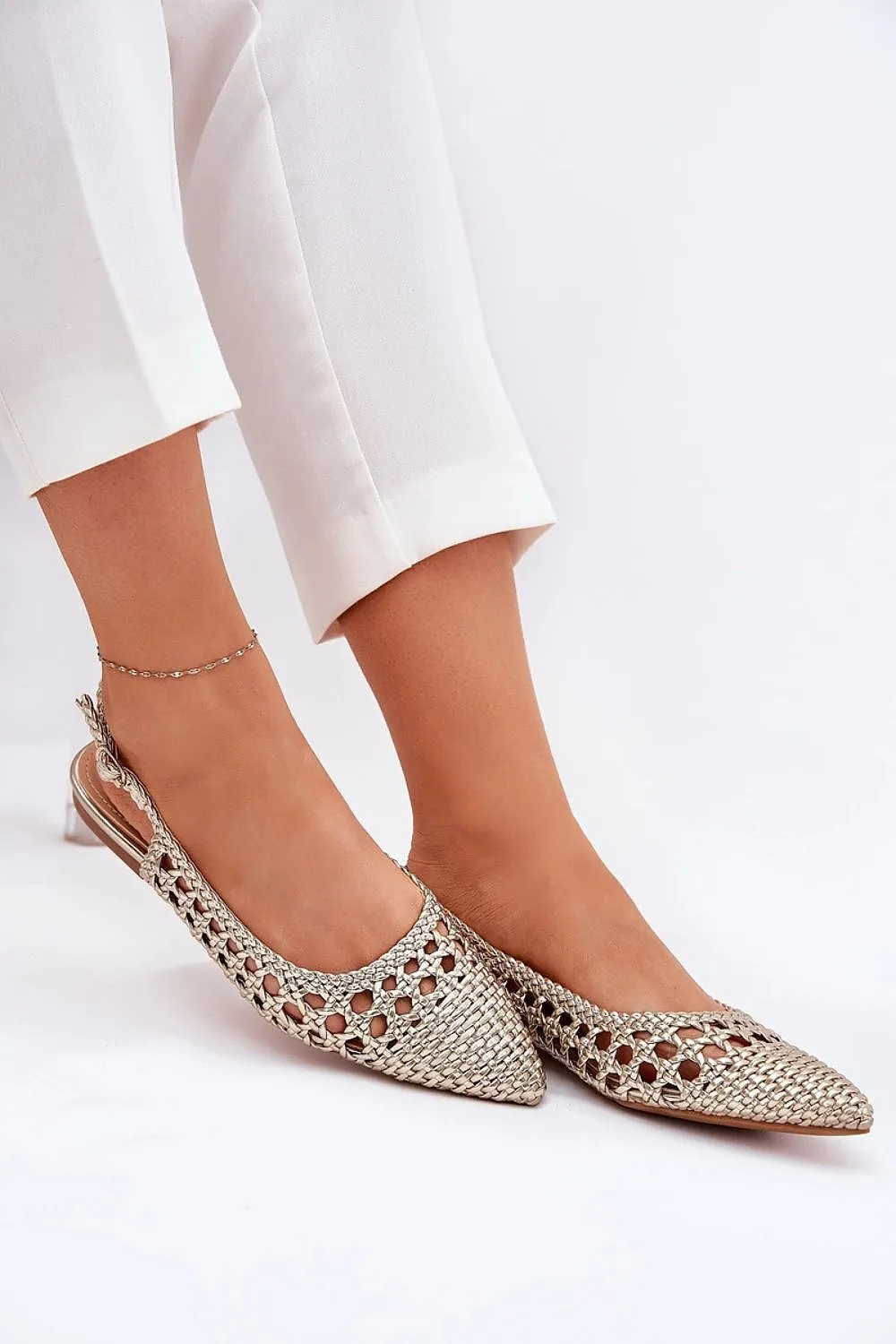Ballet flats