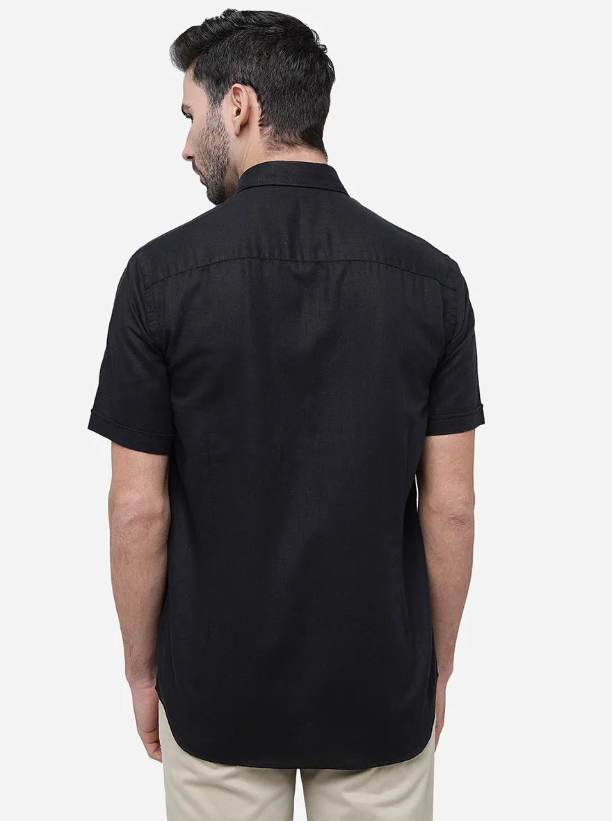 Black Solid Slim Fit Casual Shirt | JadeBlue