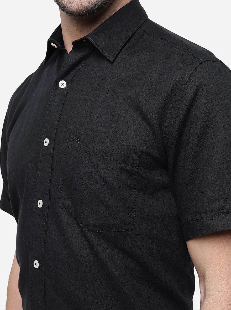 Black Solid Slim Fit Casual Shirt | JadeBlue