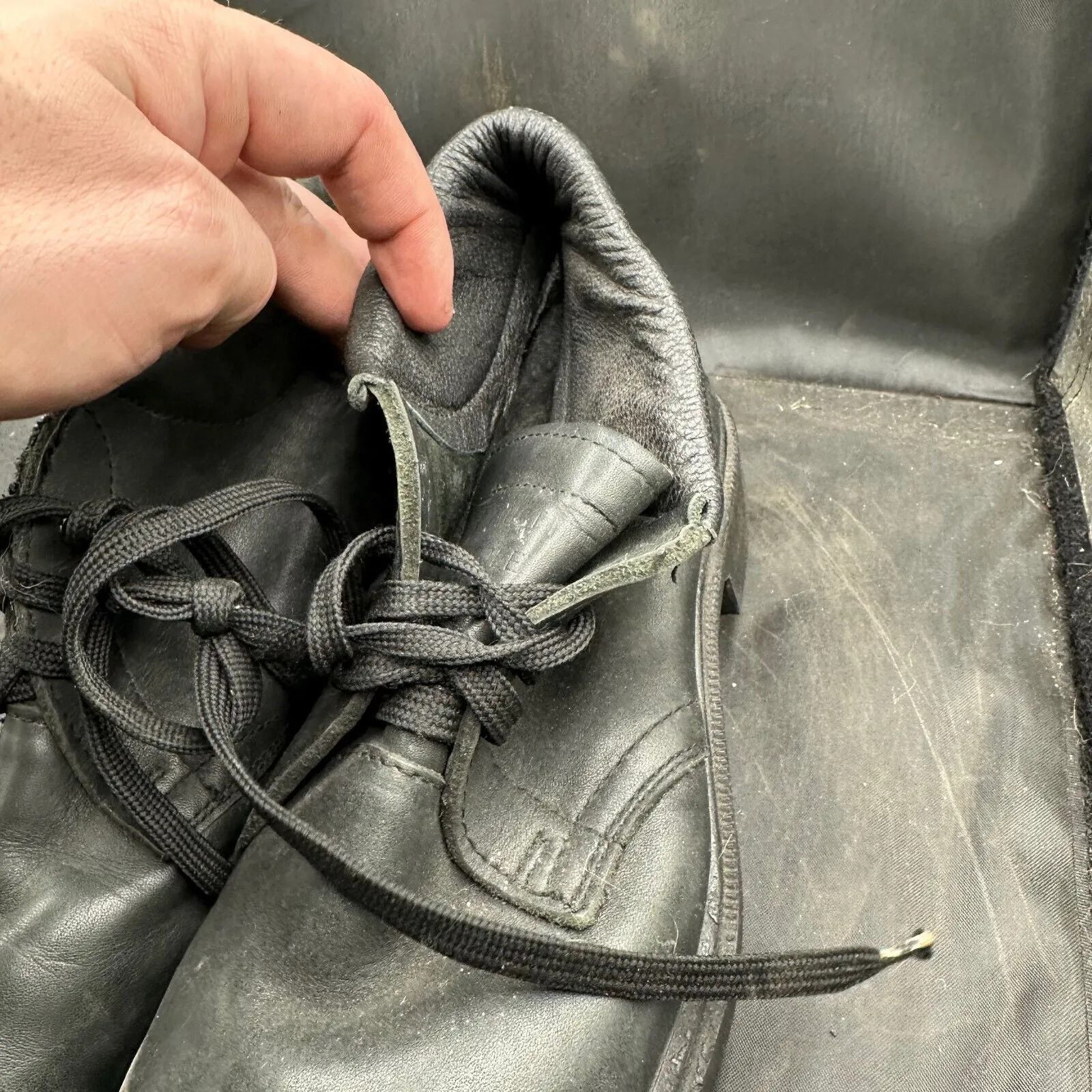 British Army Black Leather Safety / Combat Boots - Size EU 43 - UK 9