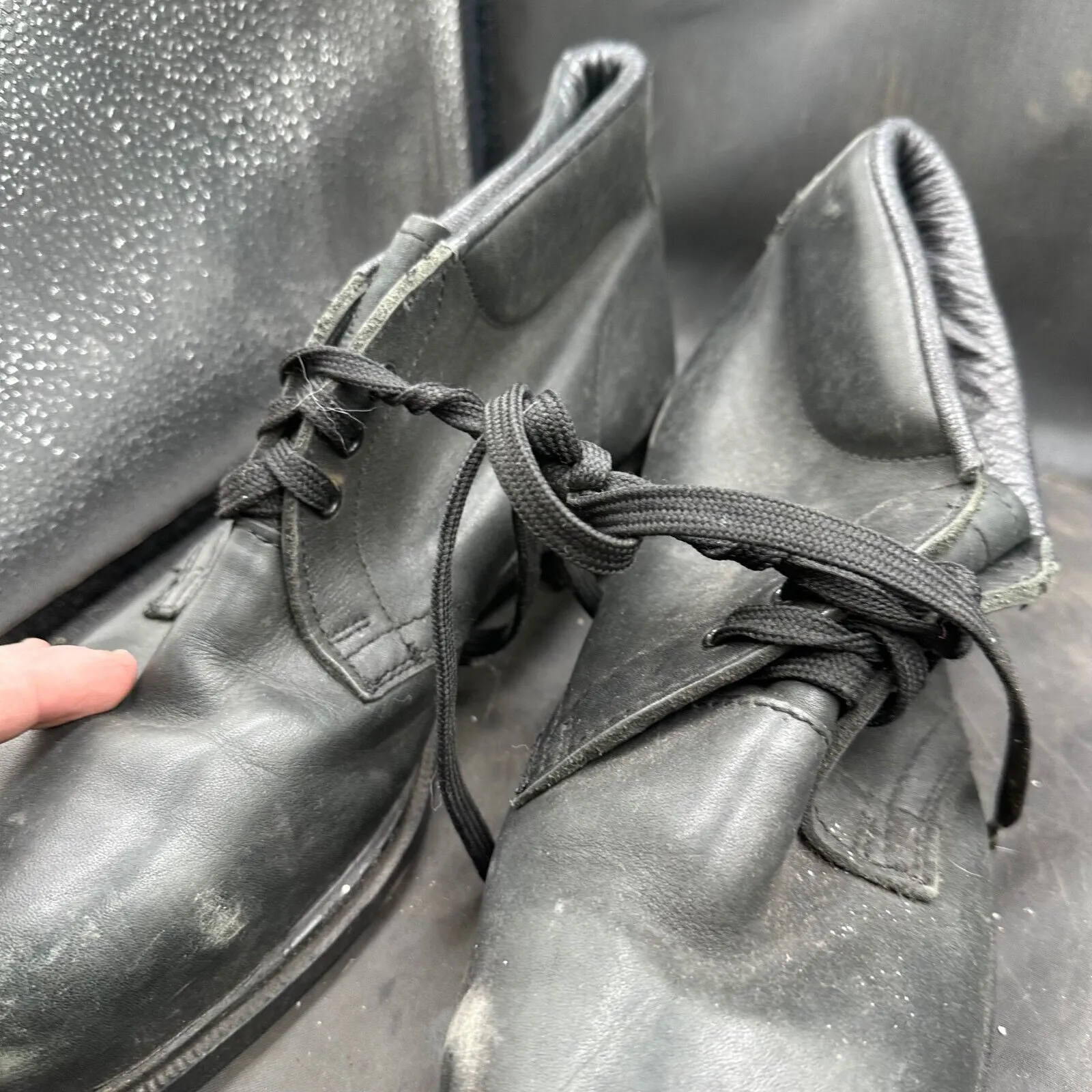 British Army Black Leather Safety / Combat Boots - Size EU 43 - UK 9