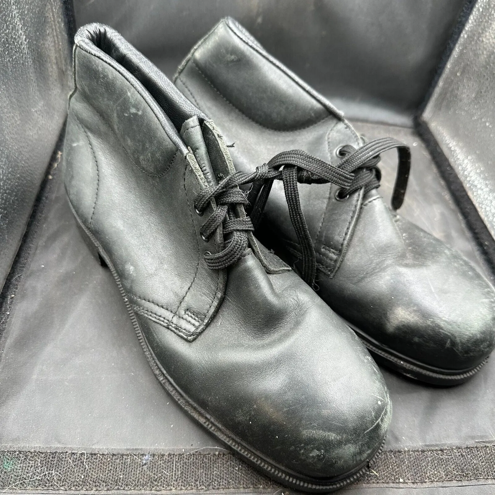 British Army Black Leather Safety / Combat Boots - Size EU 43 - UK 9