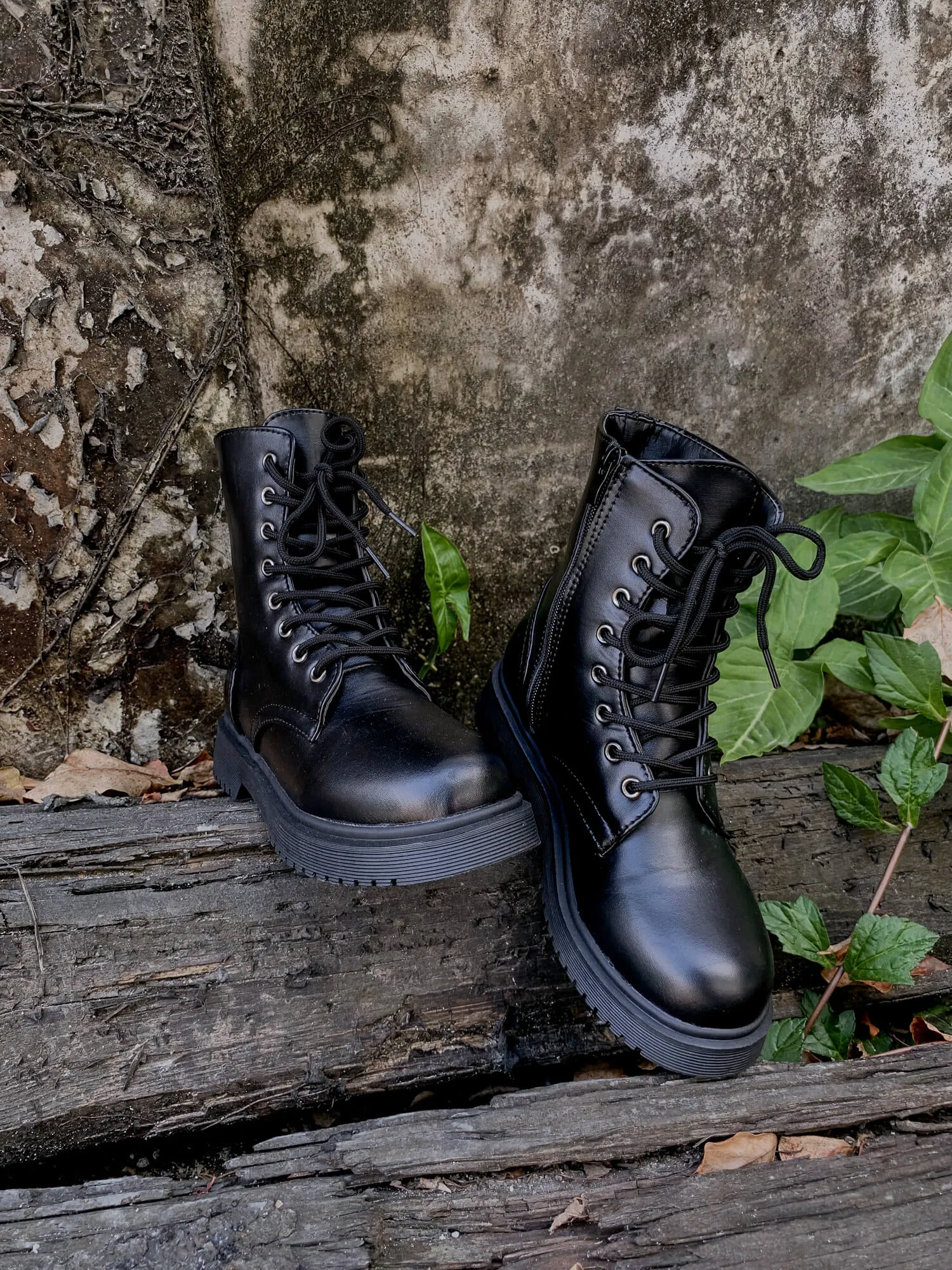 Classic Martin Boot - Black