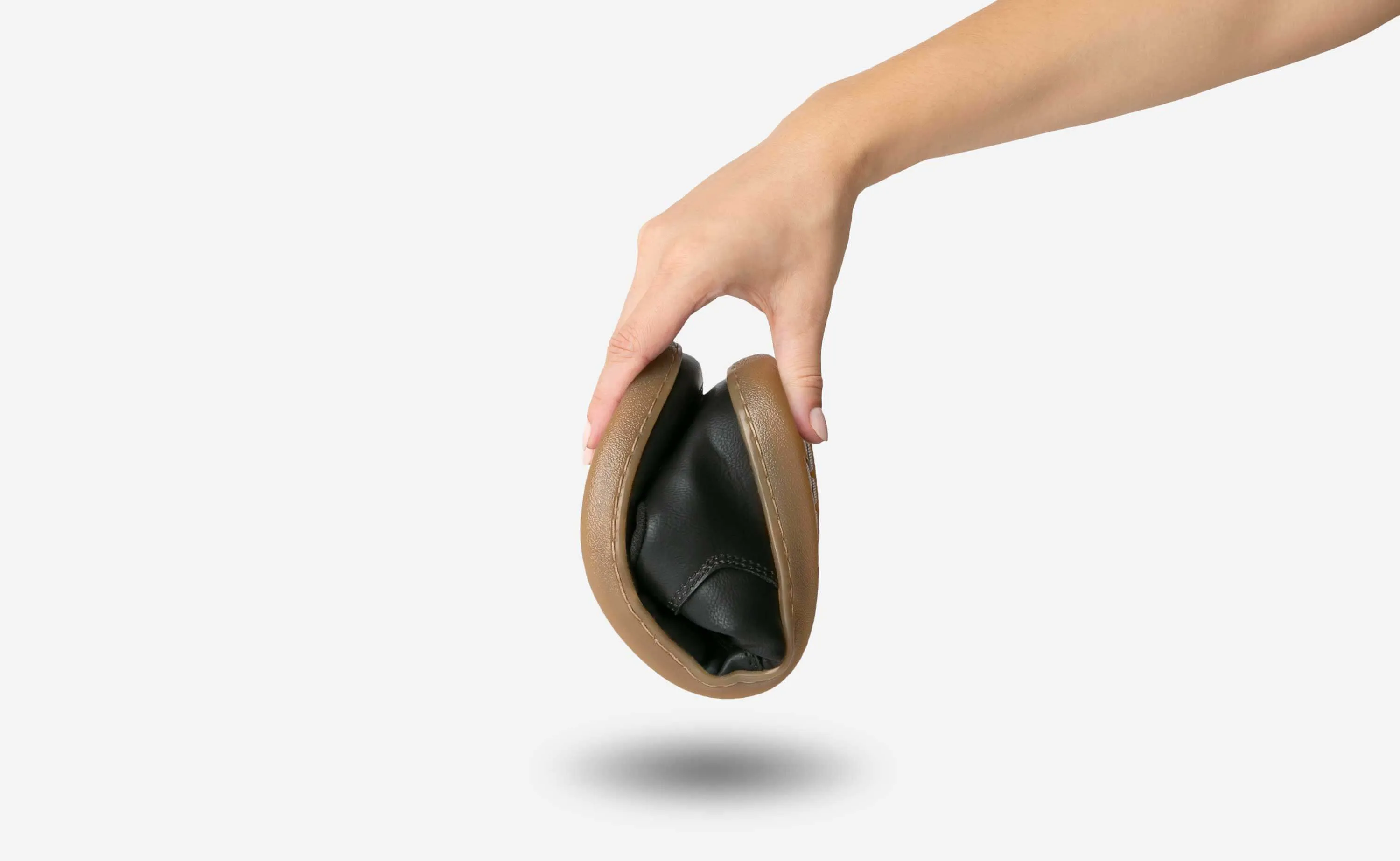 Courtside Classic - Gum Black