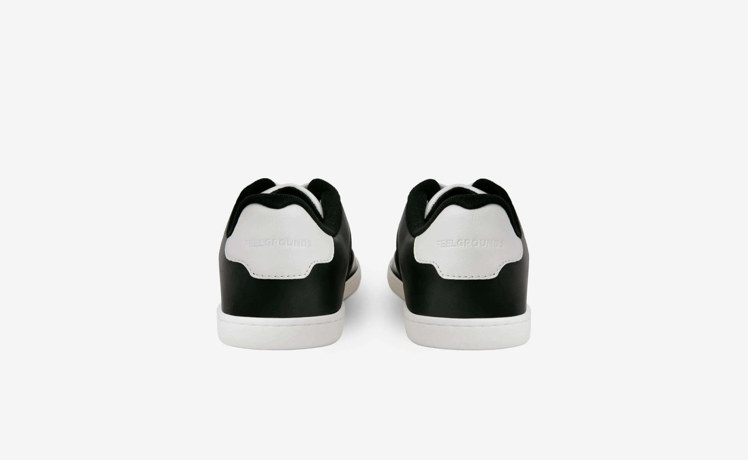 Courtside Classic - Retro Black