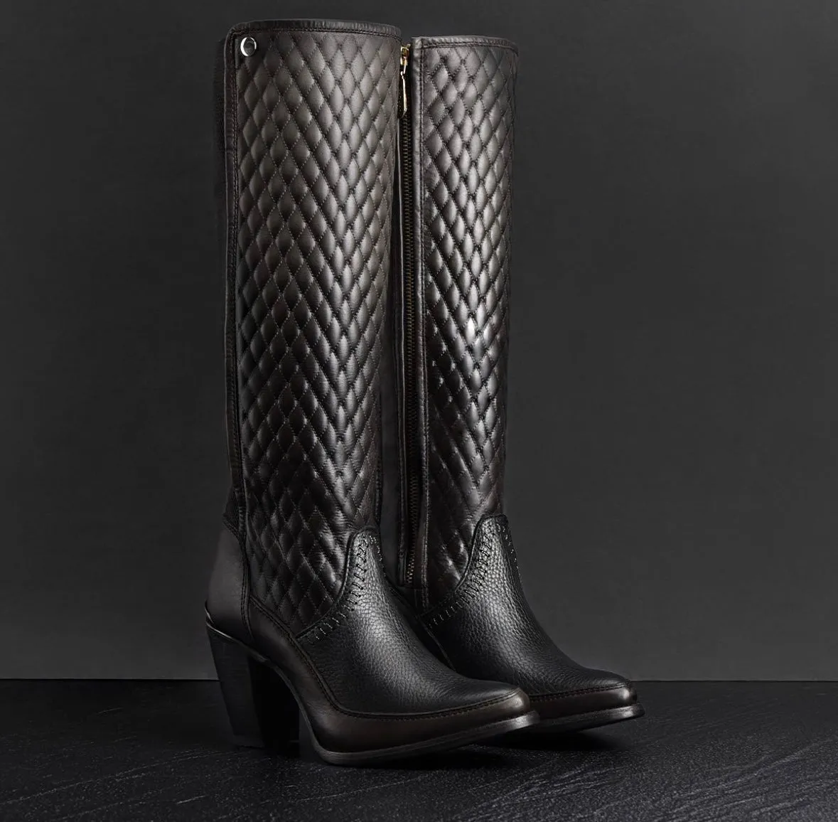 Cuadra Black Embroidered Elastic Round Toe Boots 3F85RS