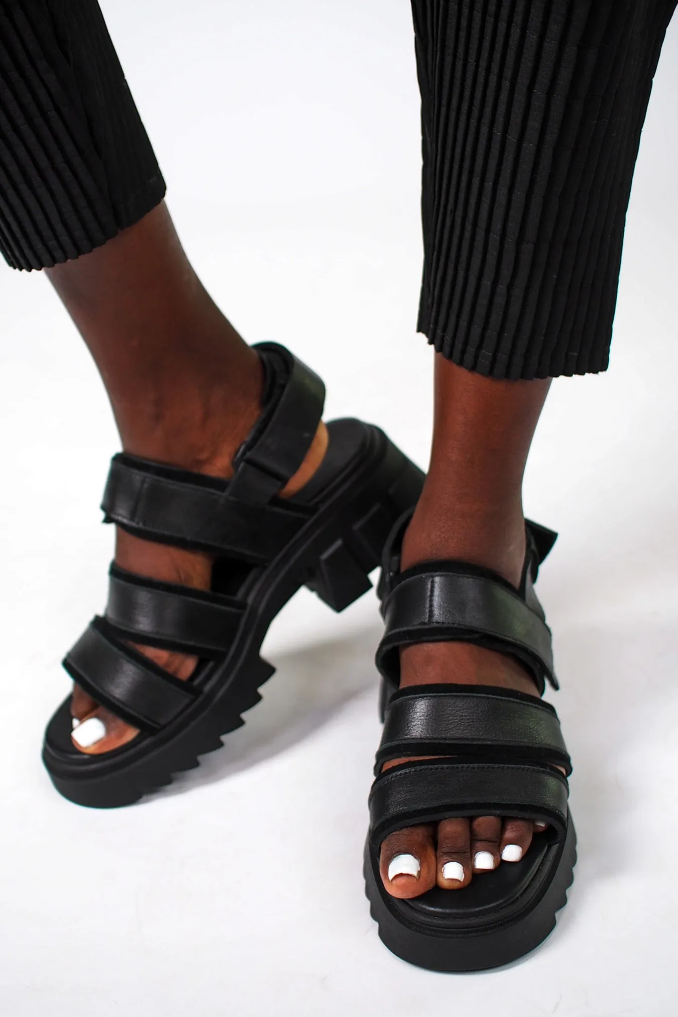 Dyonisos Leather Sandal