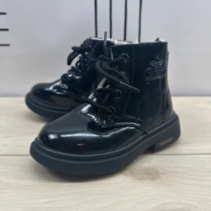 FOOTWEAR boots winter