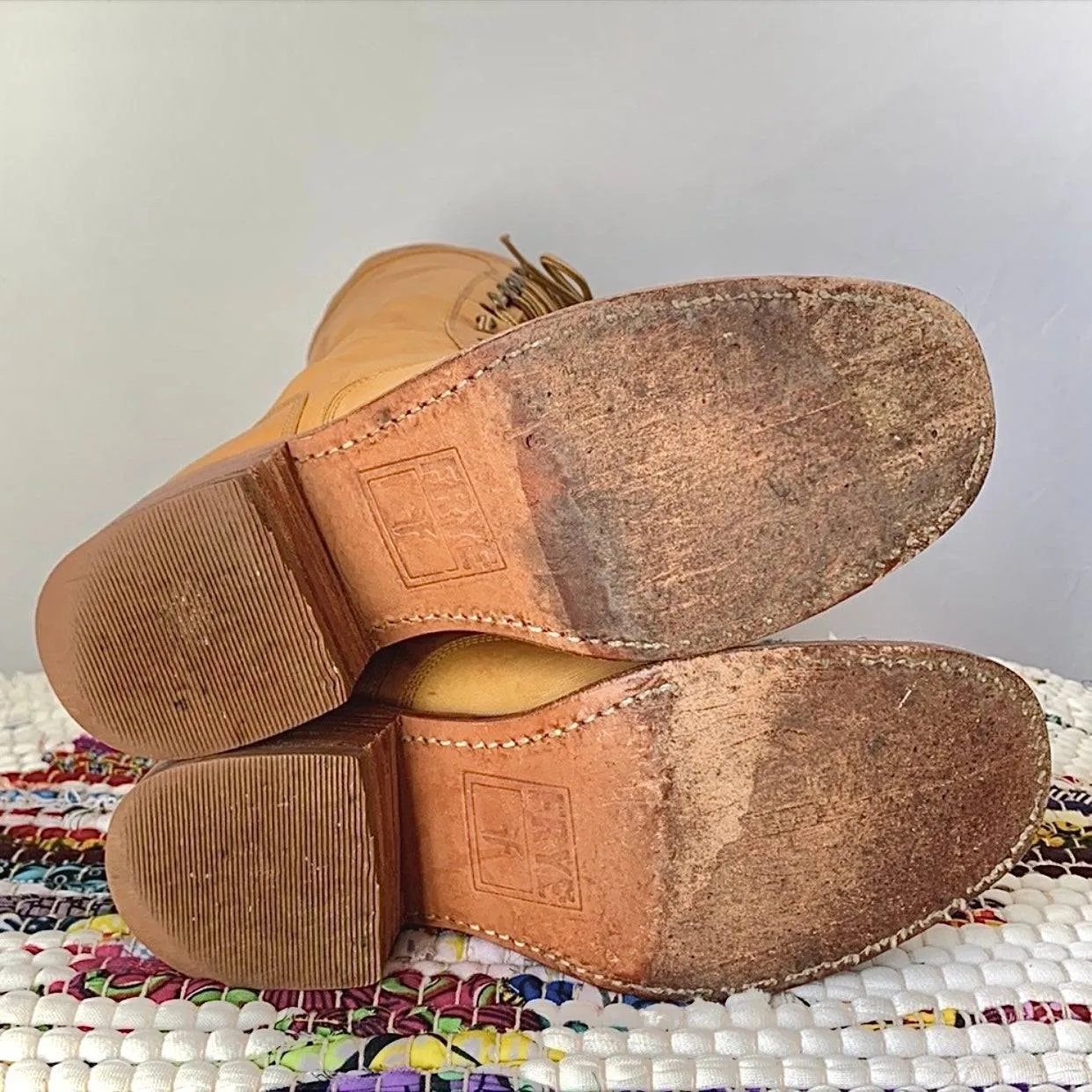 FRYE Vintage Campus Lace Up Banana Leather Boots