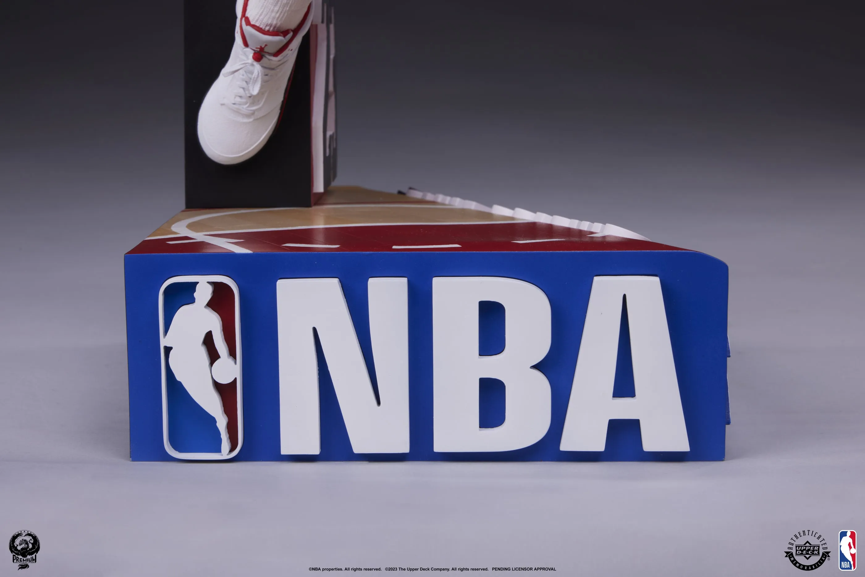 Michael Jordan 1/4 Scale Statue Pre-order