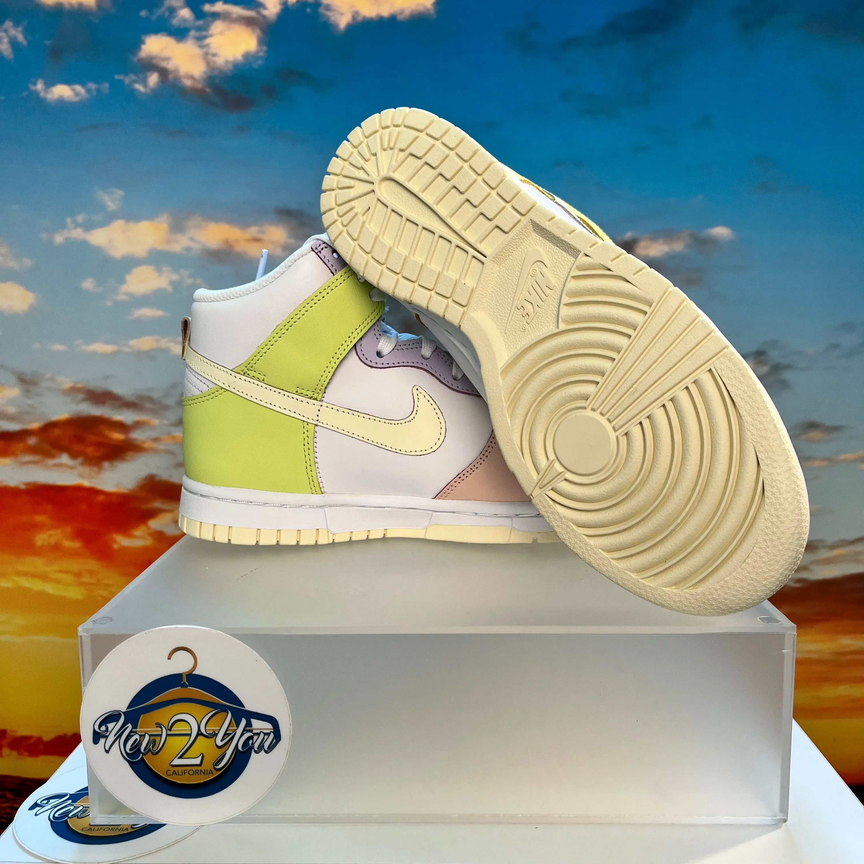 Nike Dunk High WMNS "Lemon Twist"