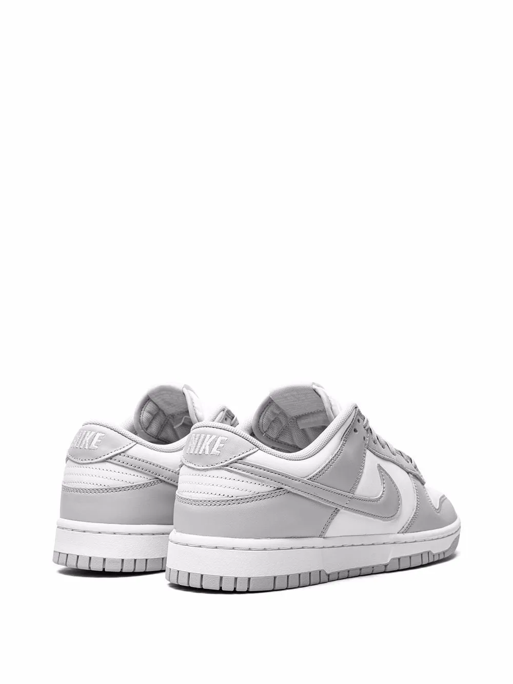 Nike Dunk Low sneakers