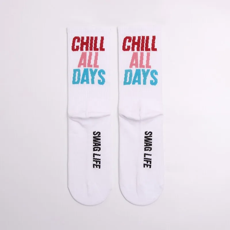 "CHILL ALL DAYS" Chaussettes Montantes Streetwear - URB1™