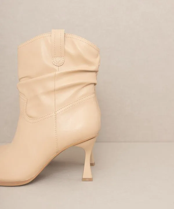 Riga - Western Inspired Slouch Boots