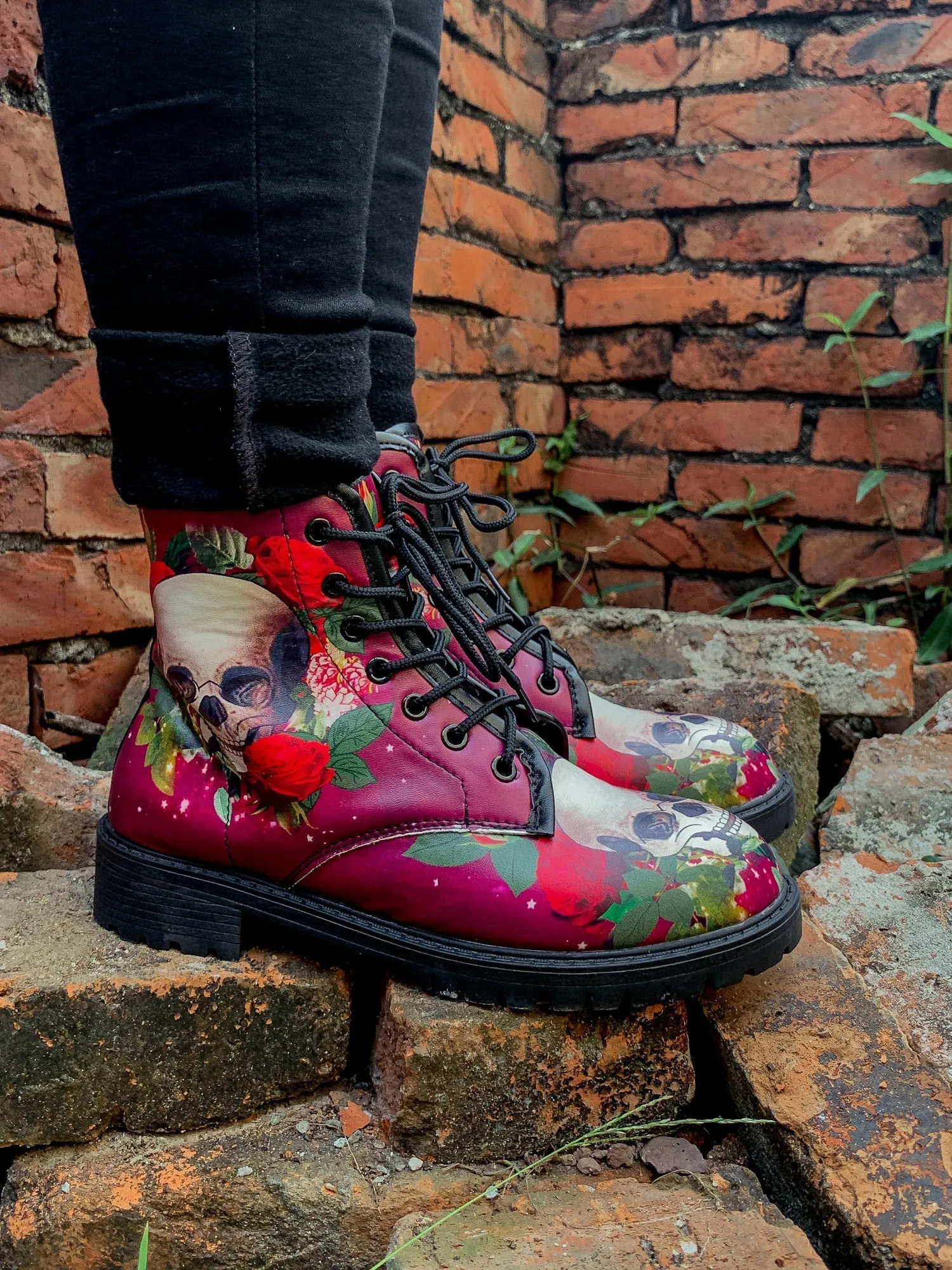 Skull-Rose Red Ankle Flat Combat Boots