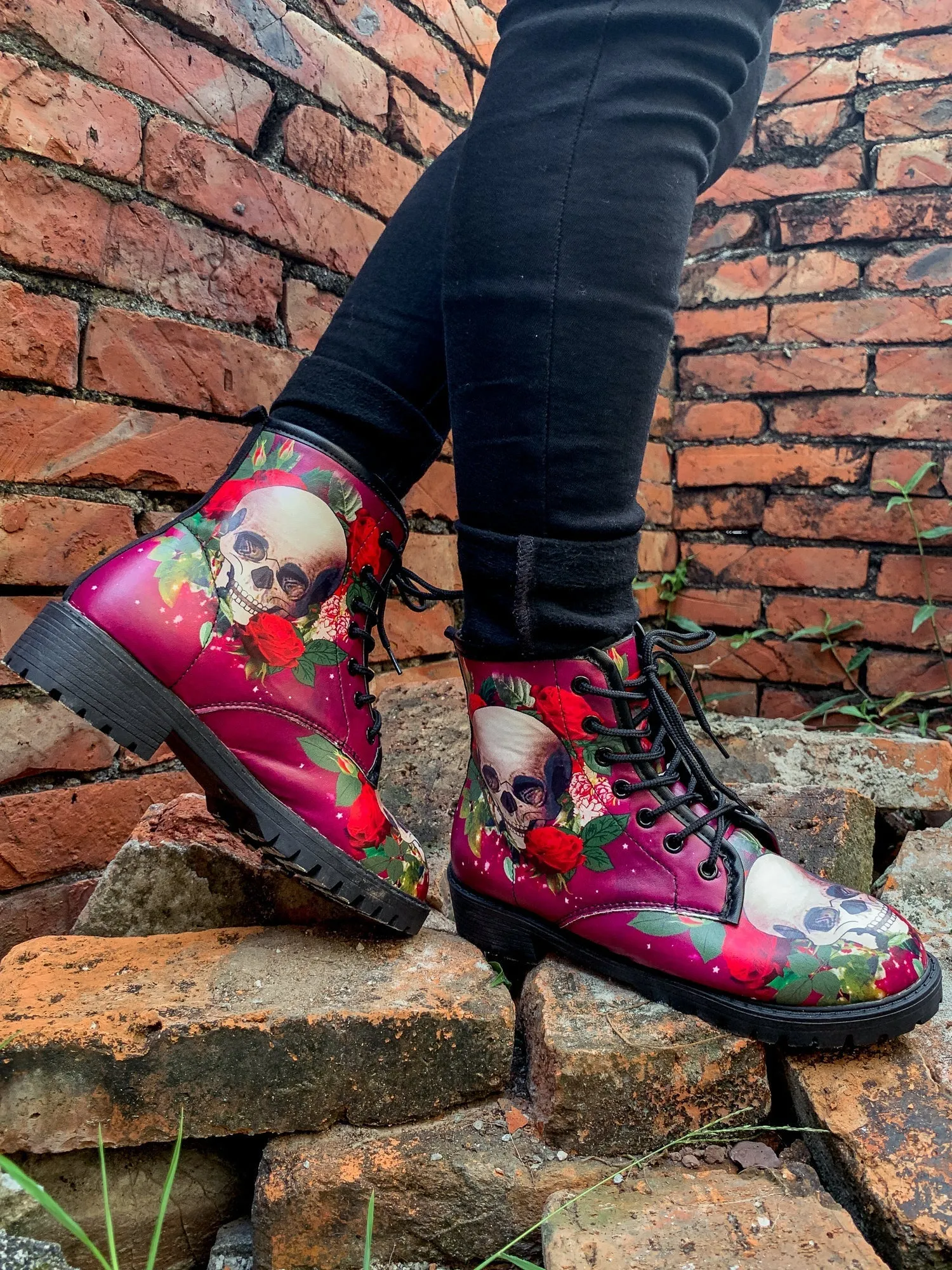 Skull-Rose Red Ankle Flat Combat Boots