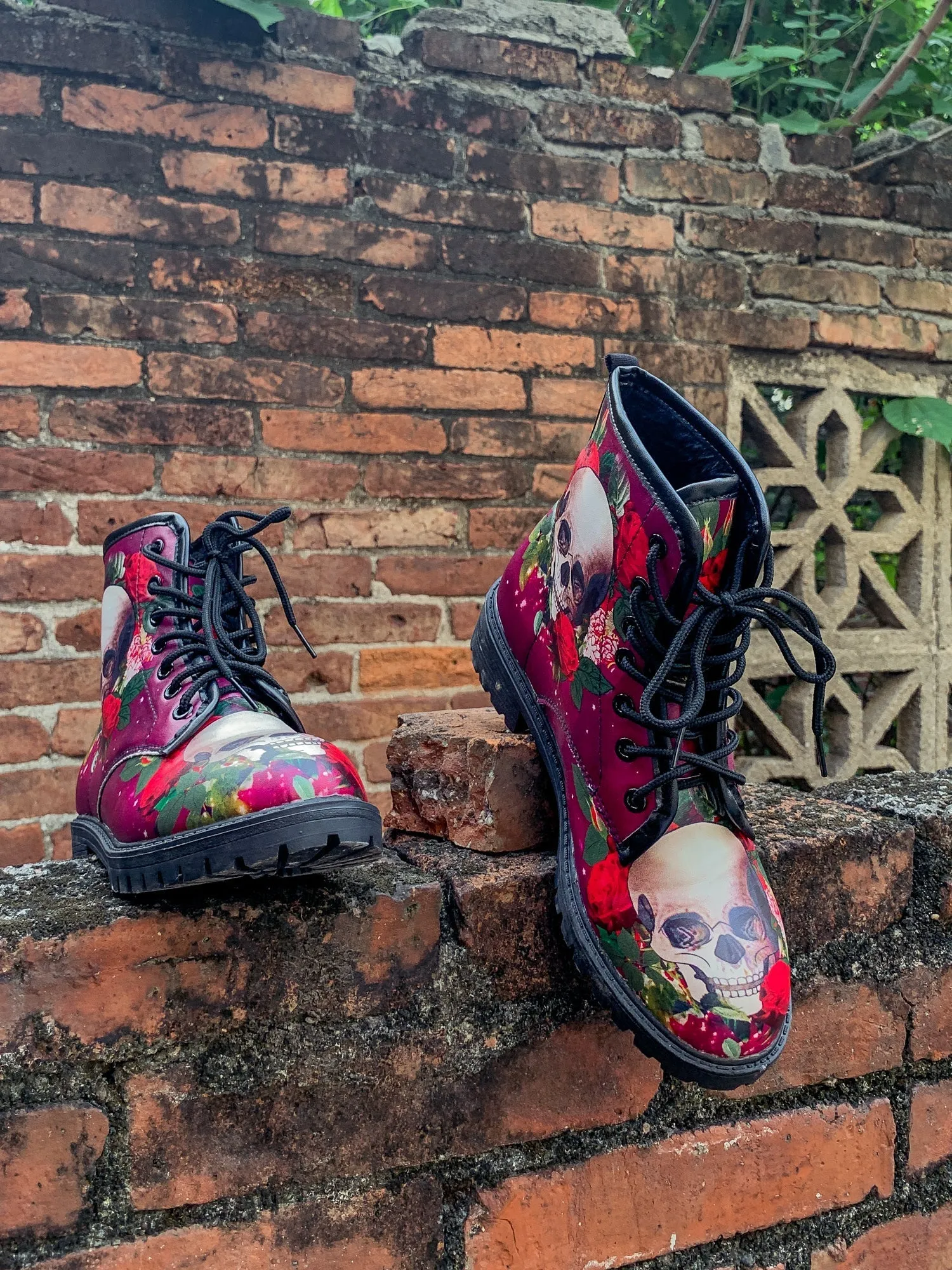Skull-Rose Red Ankle Flat Combat Boots