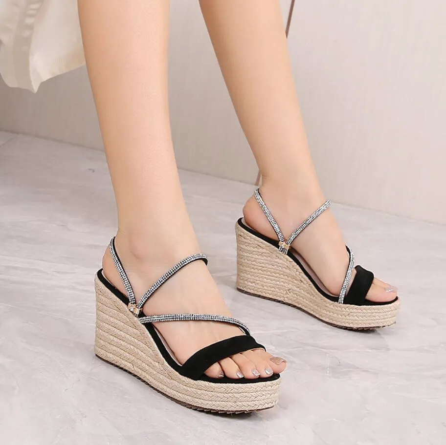 Small Feet Platform Wedge Heel Sandals GS368