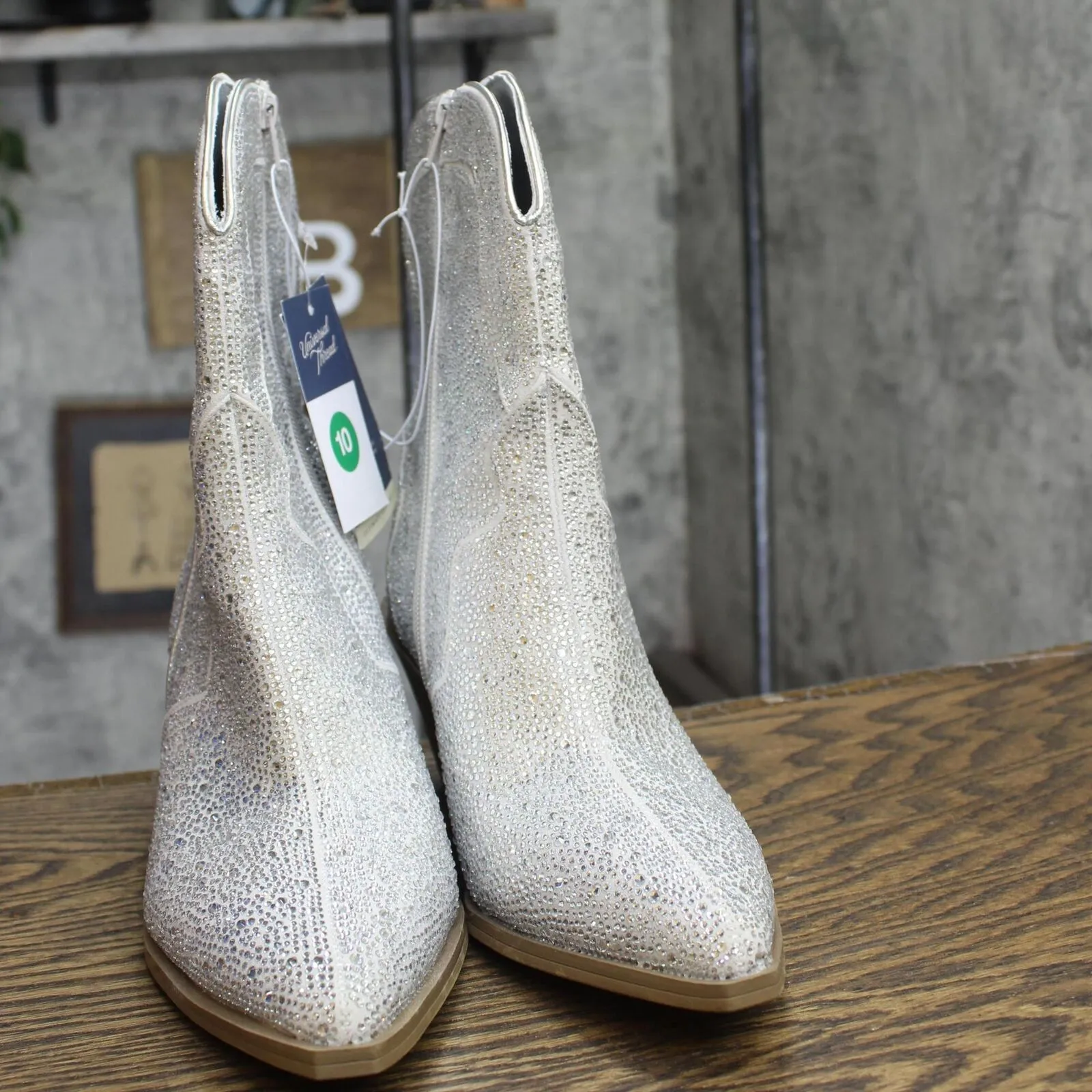 Universal Thread Womens Jacey Rhinestone Western Ankle Boots Silver Gray 10