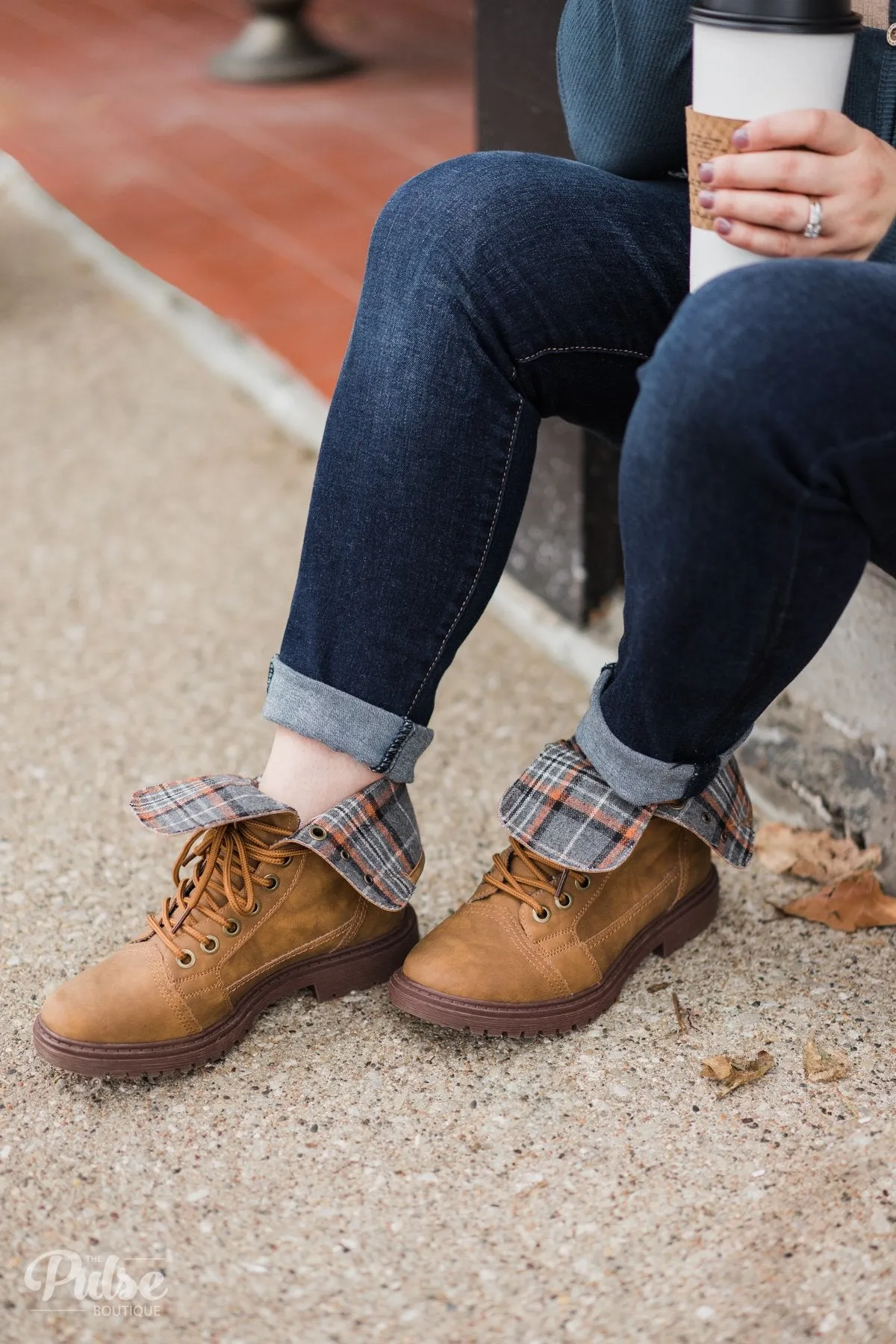 Very G Colonel Sanders Boots- Tan